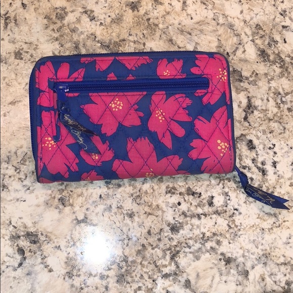 Wallet - Picture 2 of 5